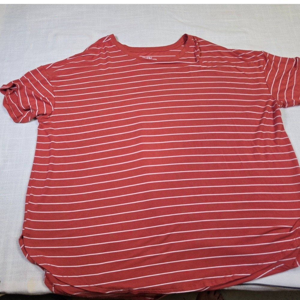 Time & Tru Mens XXXL Red White Striped Short Sleeve T-Shirt Crew Casual Neck Tee